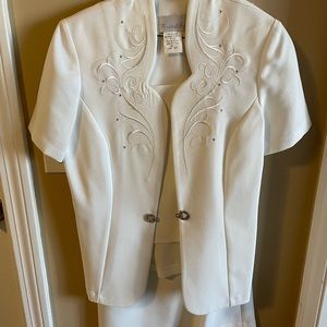 Skirt and jacket set